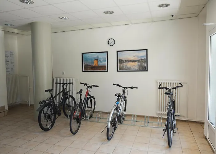 Morava Apartman 7 Manzelska Postel A Postel Pro 3 Osobu, Parkovani Zdarma Safarikova 855 Uherske Hradiste