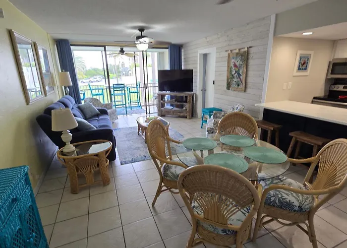 Beachfront Condo On Coco Plum Beach