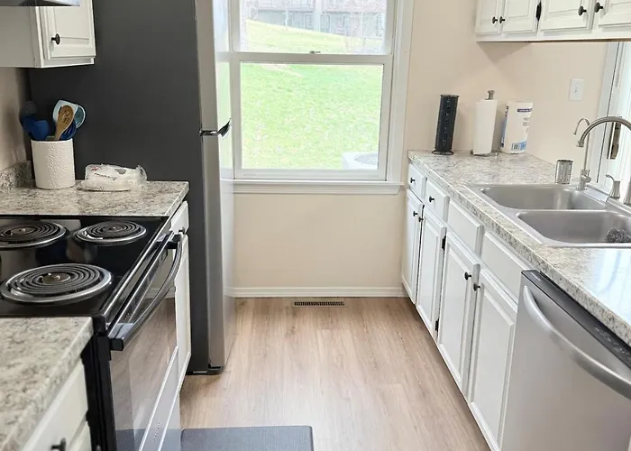 Town House Near Geisinger Medical Center