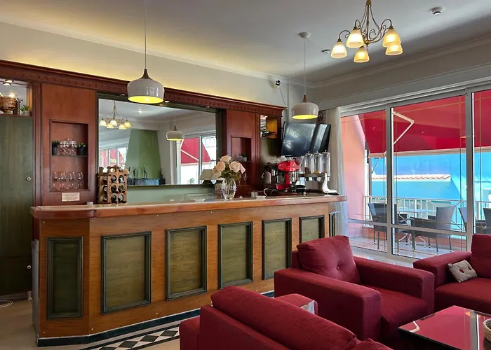 Brati II Beach Hotel