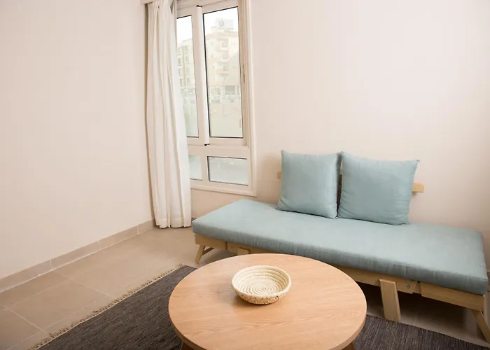 Redcon Suites