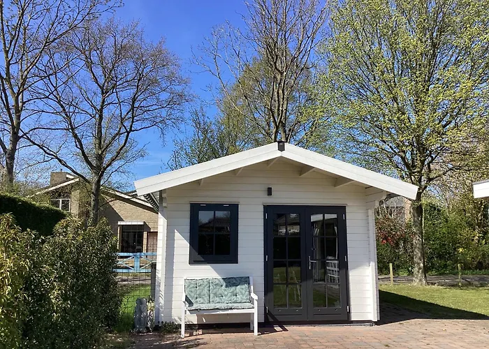 Bb-Oostkapelle Vakantiewoning Iris
