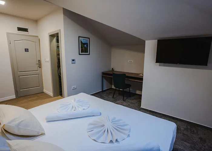 Hotel Nest