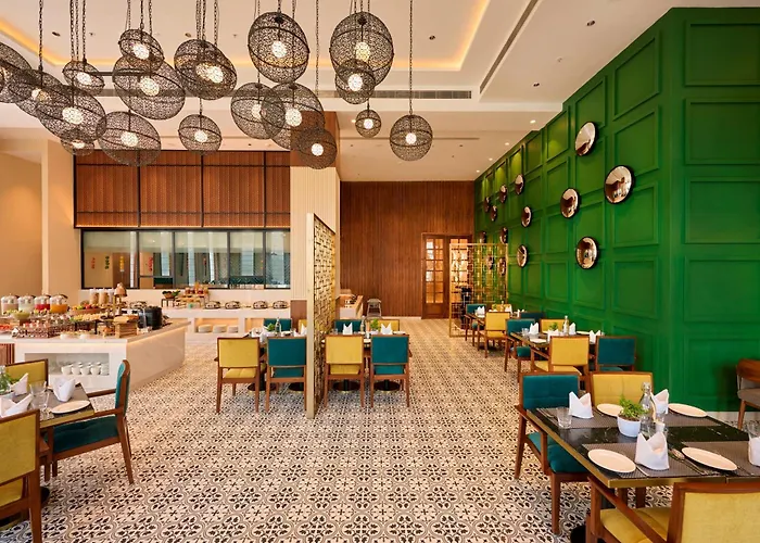 Iris Sarovar Portico