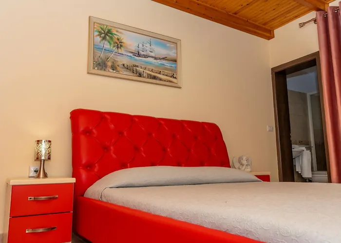 Hotel Albania