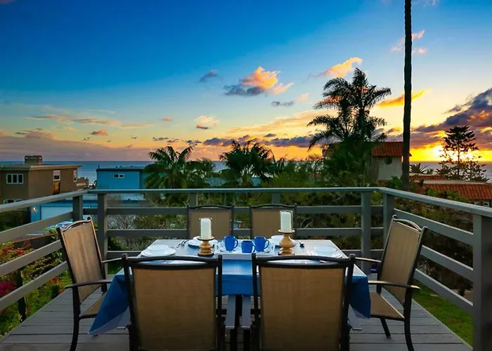 Ocean Views Walk To The Beach With King Suite