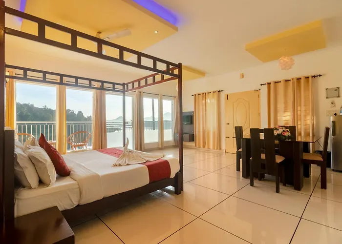 Karapuzha Village Resort