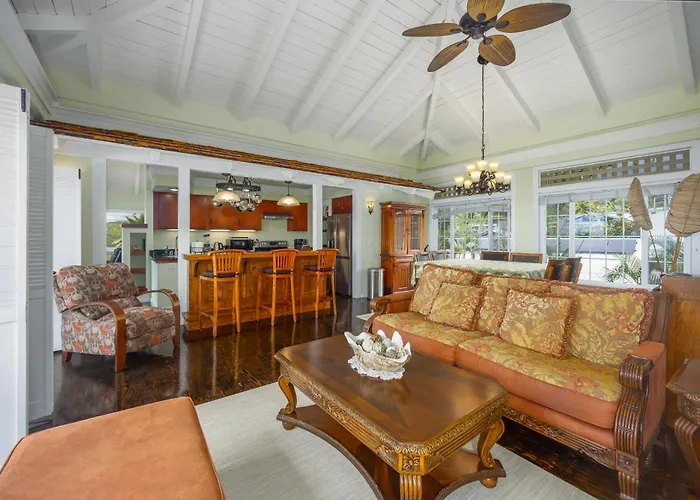 Kona Penthouse Retreat - Relaxed 2 Bd With Ocean Views