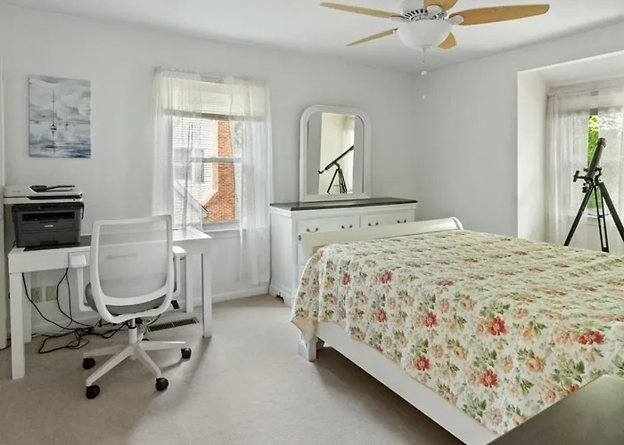 Pet-Friendly Ocean Pines Cottage Family-Friendly Retreat With Amenities