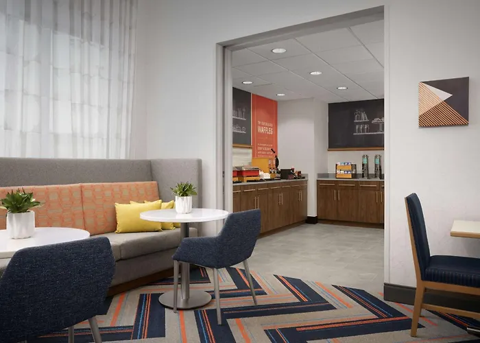 Hampton Inn & Suites Williston