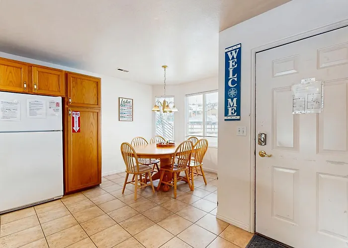 Harbor Village 14-Plex Condo 116
