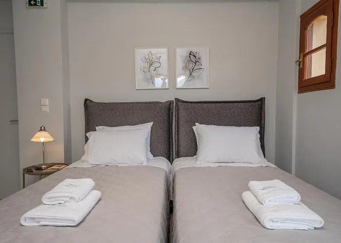 Mary'S Studios & Apartment