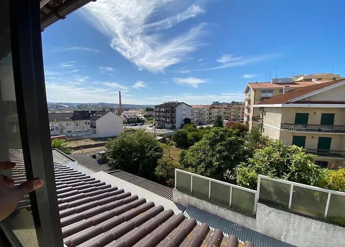 Half Way Lisbon - Porto - Edm