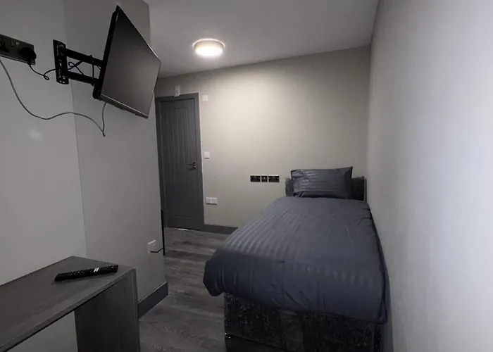 The Lindsey Hotel