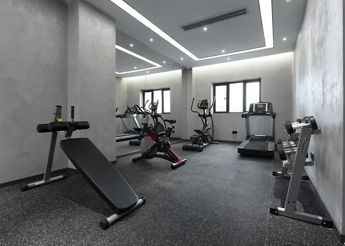 Mehood Ezzi Hotel Yuxi Red Star International Plaza