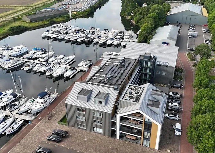 Harbour Loft 1G