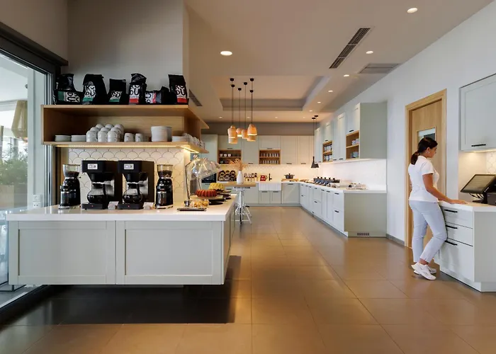 Anastasia Hotel & Suites Mediterranean Comfort