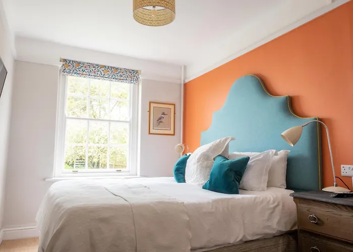 Alexandra Hotel & Restaurant