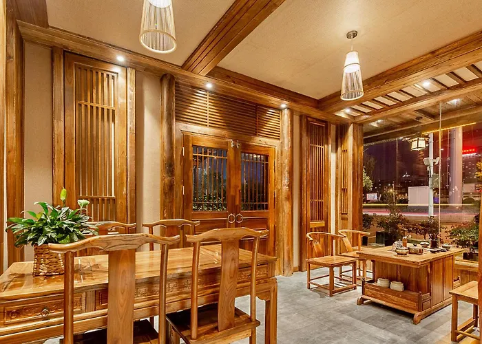 Zhangjiajie Waterfront Huajian Inn & Tianmen Shan National Forest Park & Free Pick-Up & Breakfast,Coffee,Tea