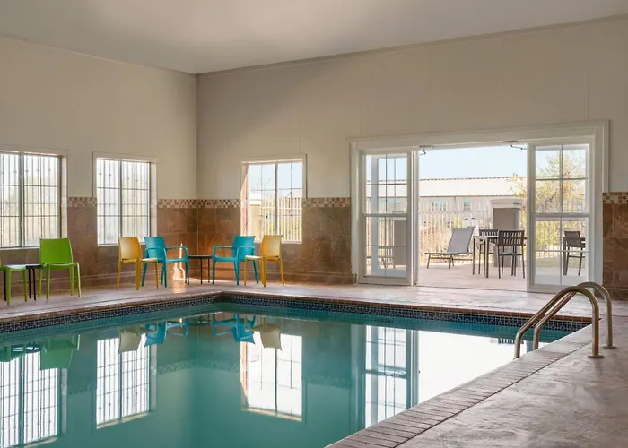 La Quinta By Wyndham Shawnee