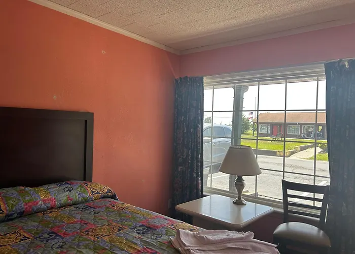 Queen Elizabeth Motel
