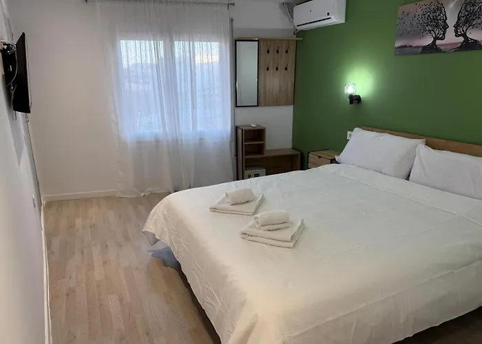 Hotel Nou Roser