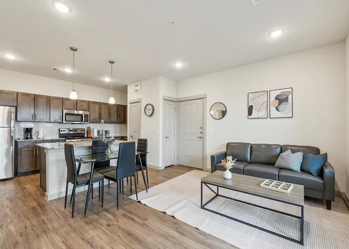 Chisholm Trace 1233 I Spacious 1 Bed 1 Bath