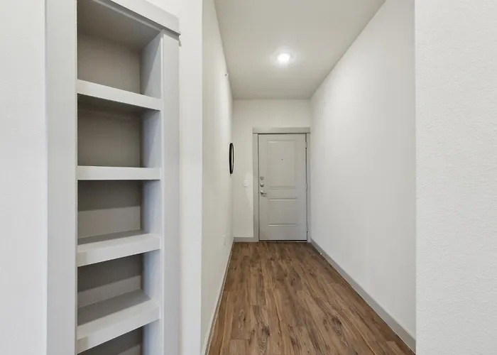 Chisholm Trace 222 I Comfy 2 Bed 2 Bath
