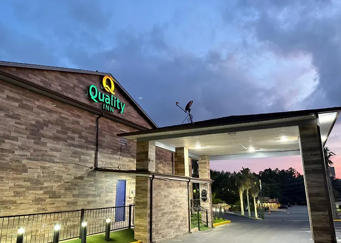 Quality Inn Crestview I-10 Eglin Afb Area