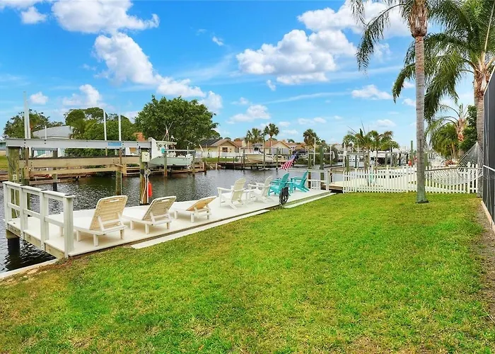 Dockside Nook -Waterfront, Dock, Heated Pool