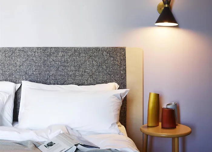 Alex Hotel
