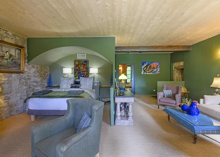 Bastide De Bellegarde