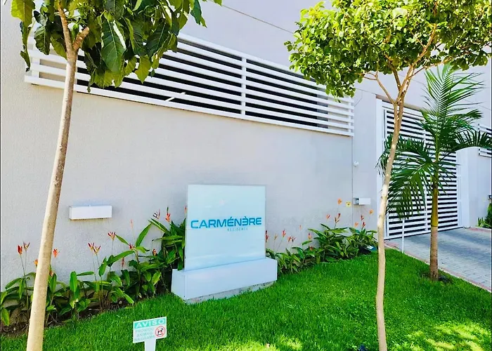Studio luxuoso novo com ar condicionado e cozinha completa - Centro