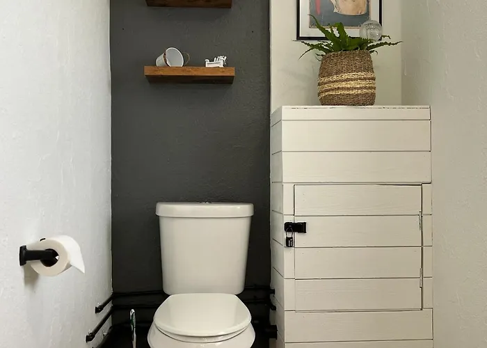 Private, Cozy, Beach Guest-Suite B