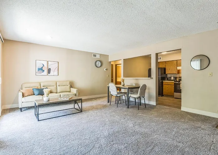 Rosehill Pointe 197 I Spacious 1 Bed 1 Bath