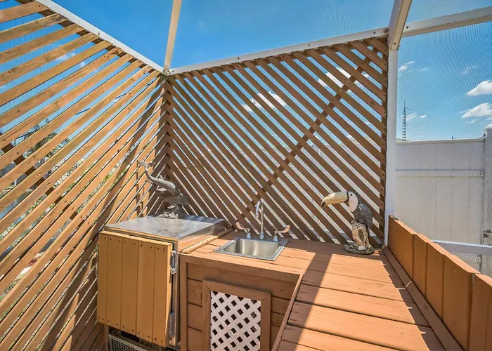 Waterfront Escape With Private Pool & Gulf Access Home