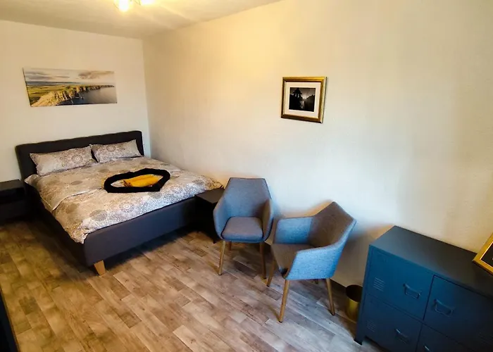Golden Hop Apartments