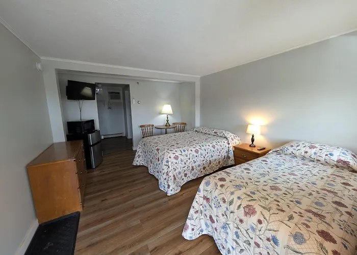 Aroostook Hospitality Inn - Washburn