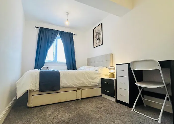 Snug Room II In Wellingborough