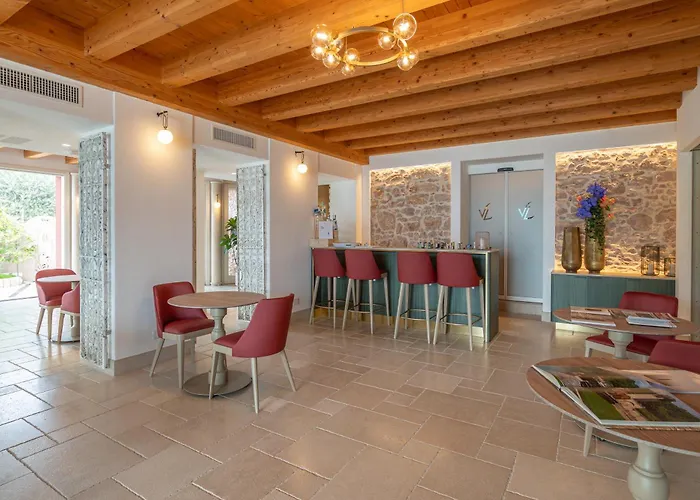 Hotel Villa Leopardi 4S - Adults Only