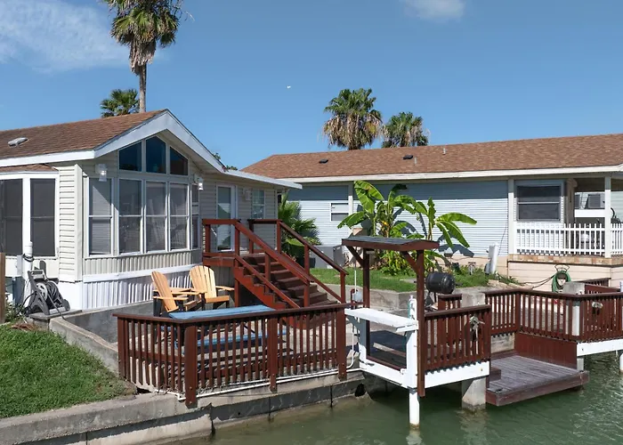 Bonnet Sea Cottage On The Water- Liv Resort