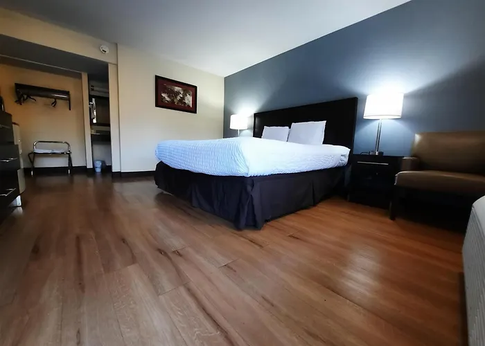 Americas Best Value Inn Moline