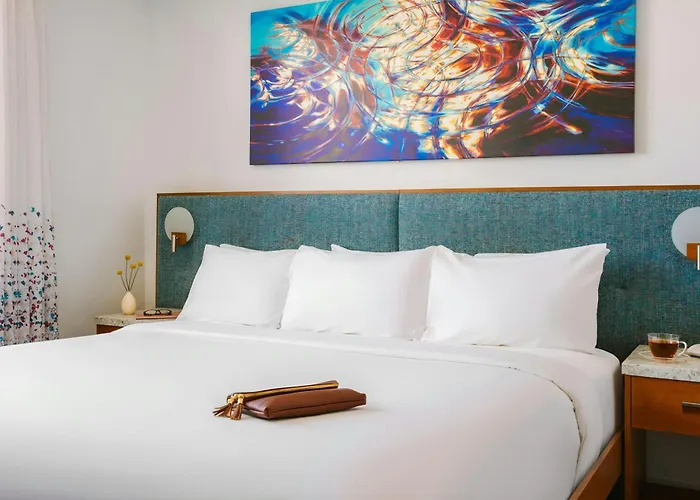The Circ Hotel Hollywood, Sonder By Marriott Bonvoy