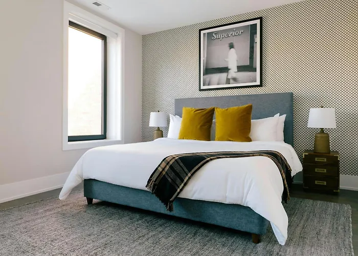 Sonder By Marriott Bonvoy Greektown Apartments