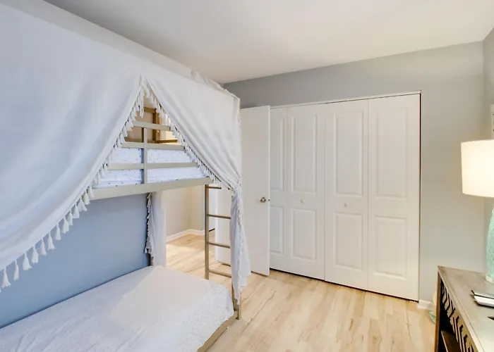 Bayfront Brigantine Escape W/ Porch & Bay Views!