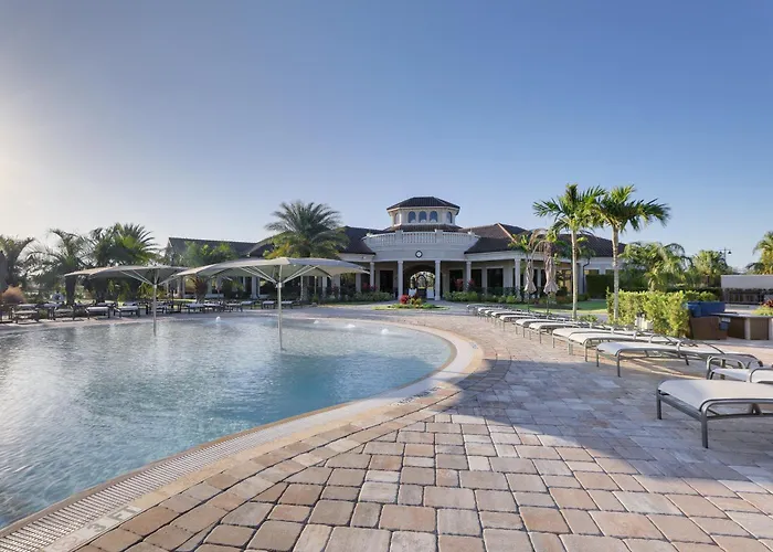 Balcony W/ Course View: Lakewood National Getaway