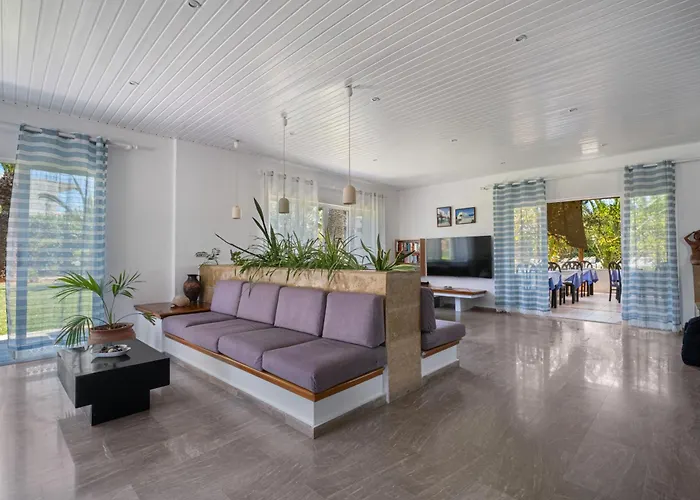 Gorgona Hotel
