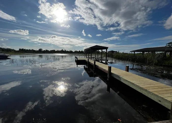 Lakeside Story