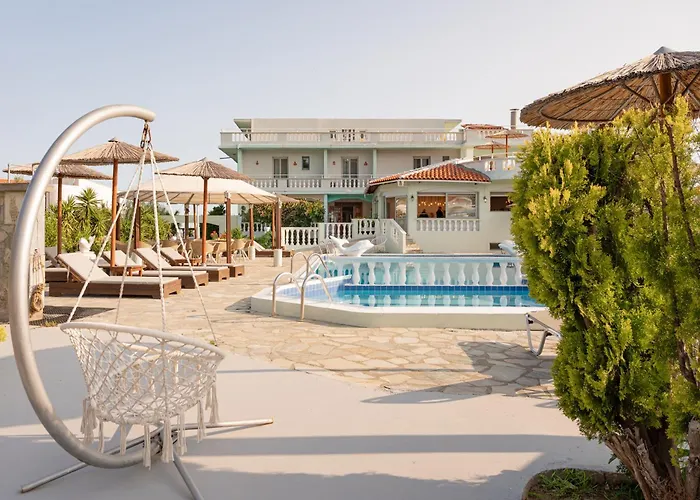 Kokkari Beach Hotel