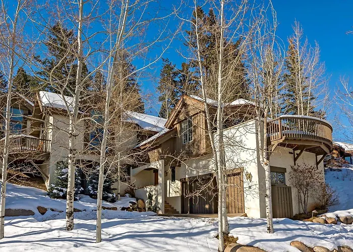 472 Holden Road